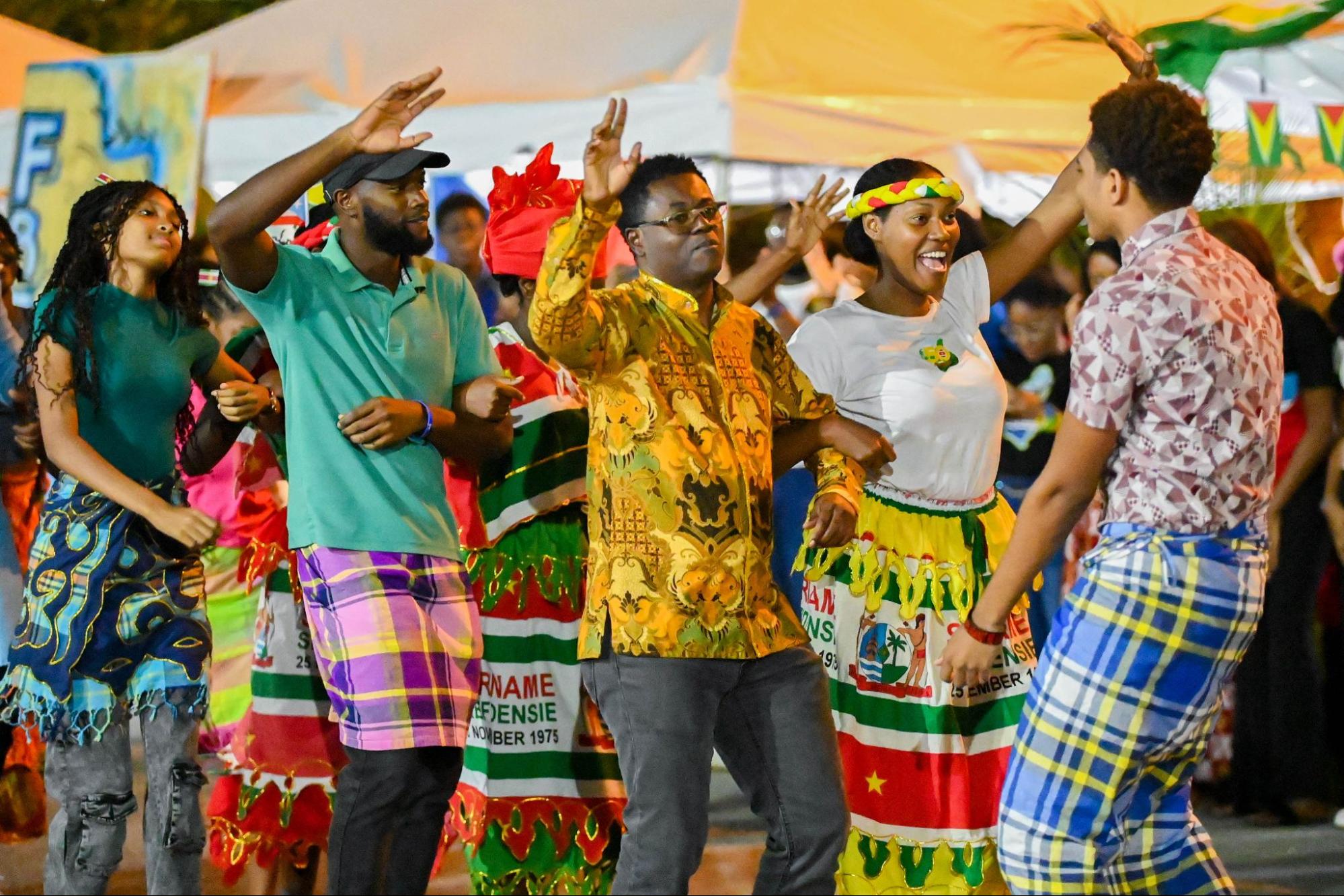 ISW 2026, students showing Culture at USC